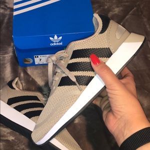Nude ADIDAS N-5923 men’s sz 7 / fits women’s 8.5